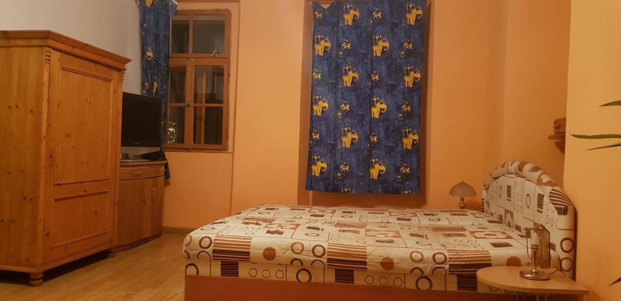 Apartman Namesti Horní Blatná Extérieur photo