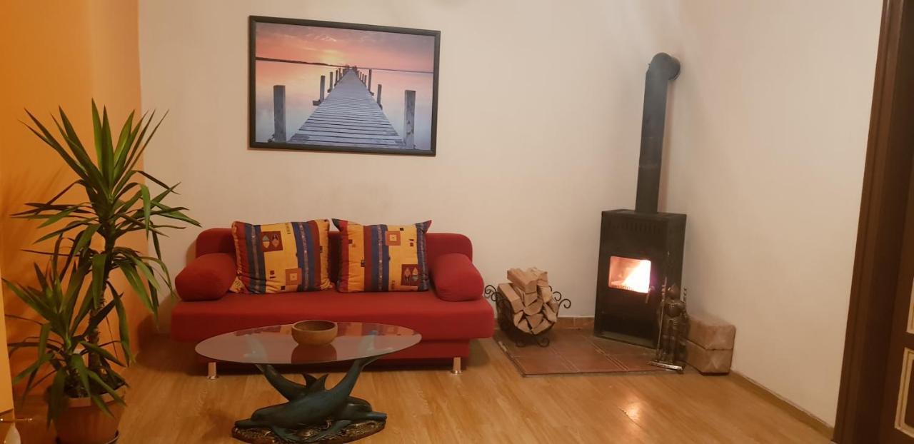 Apartman Namesti Horní Blatná Extérieur photo